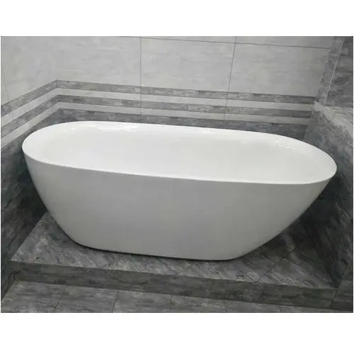 Cada de baie freestanding  potrivită la băile de bloc