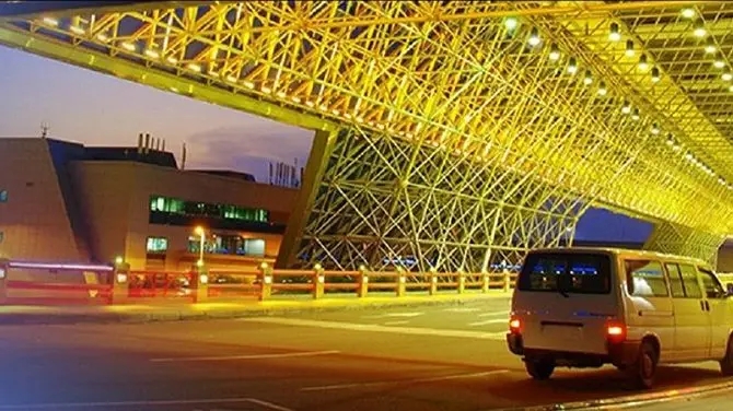 Planificarea unei escapade rapide cu o mașină închiriată
